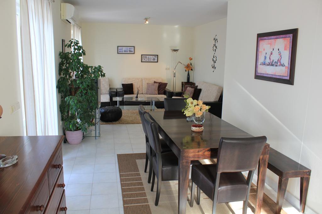 Apartment Marlais A 챠브타트 객실 사진